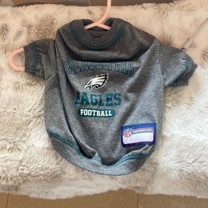 Small dog Philadelphia eagles football shirt
